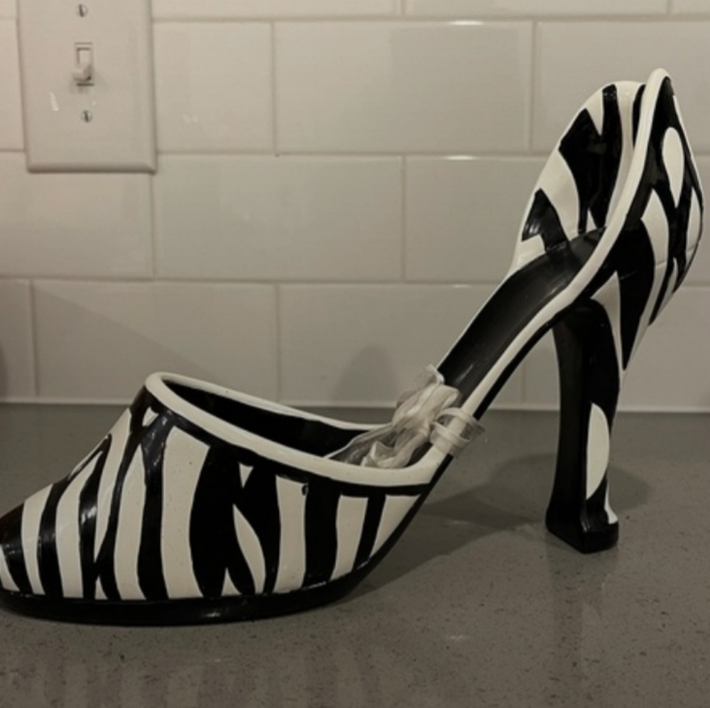 Zebra  Print Shoe Wine Bottle holder